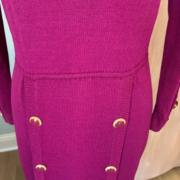 St. John Vintage 80’s Santana Knit Long Sleeve Sweater Dress pink burgundy 4 - Picture 9 of 16
